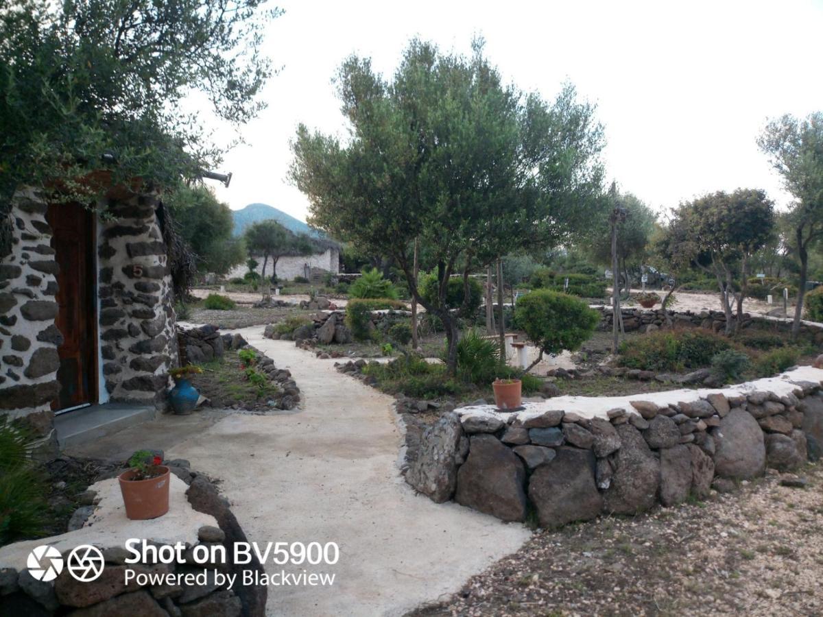 Ovile Juanne Loddo โอโรเซย ภายนอก รูปภาพ